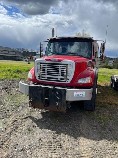 2010 Freightliner M2 112 Dump Truck – 410HP, Automatic