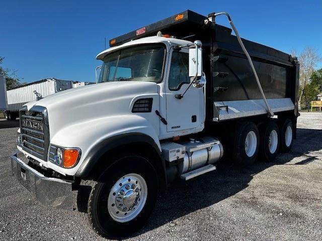 2006 Mack Granite CV713 Tri Axle Dump Truck – 427HP, 16′ Dump