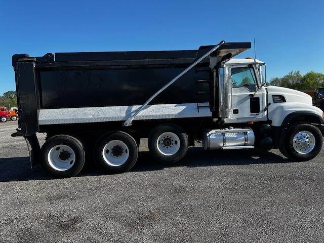 2006 Mack Granite CV713 Tri Axle Dump Truck – 427HP, 16′ Dump