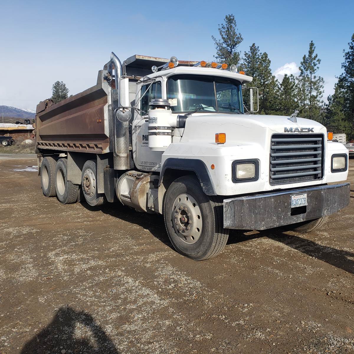 1992 Mack RD688S 7 axle transfer truck - HandshakeFleet