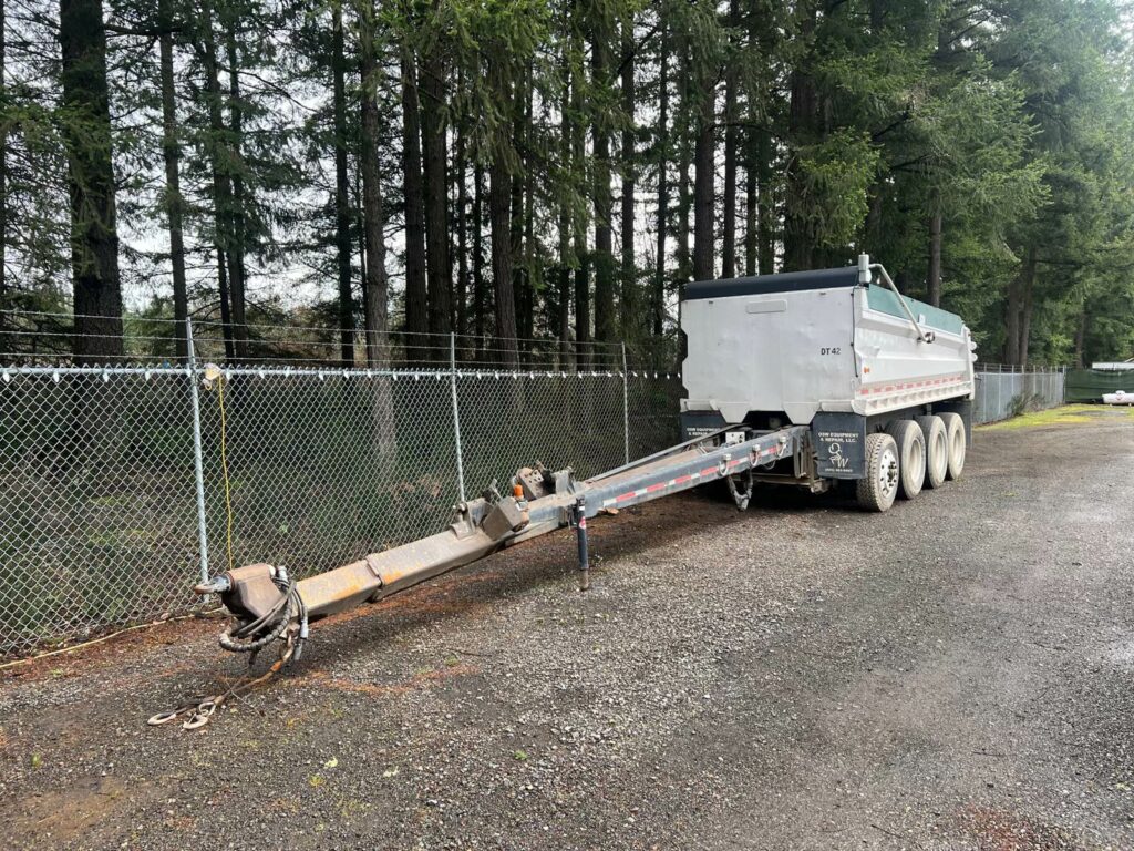 1993 SturdyWeld 4 axle pup trailer with aluminum box