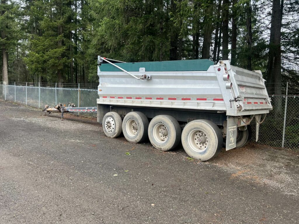 1993 SturdyWeld 4 axle pup trailer with aluminum box