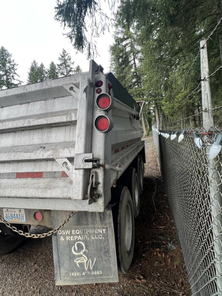 1993 SturdyWeld 4 axle pup trailer with aluminum box