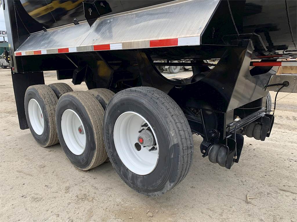 2025 Cross Country 383DT End Dump Trailer