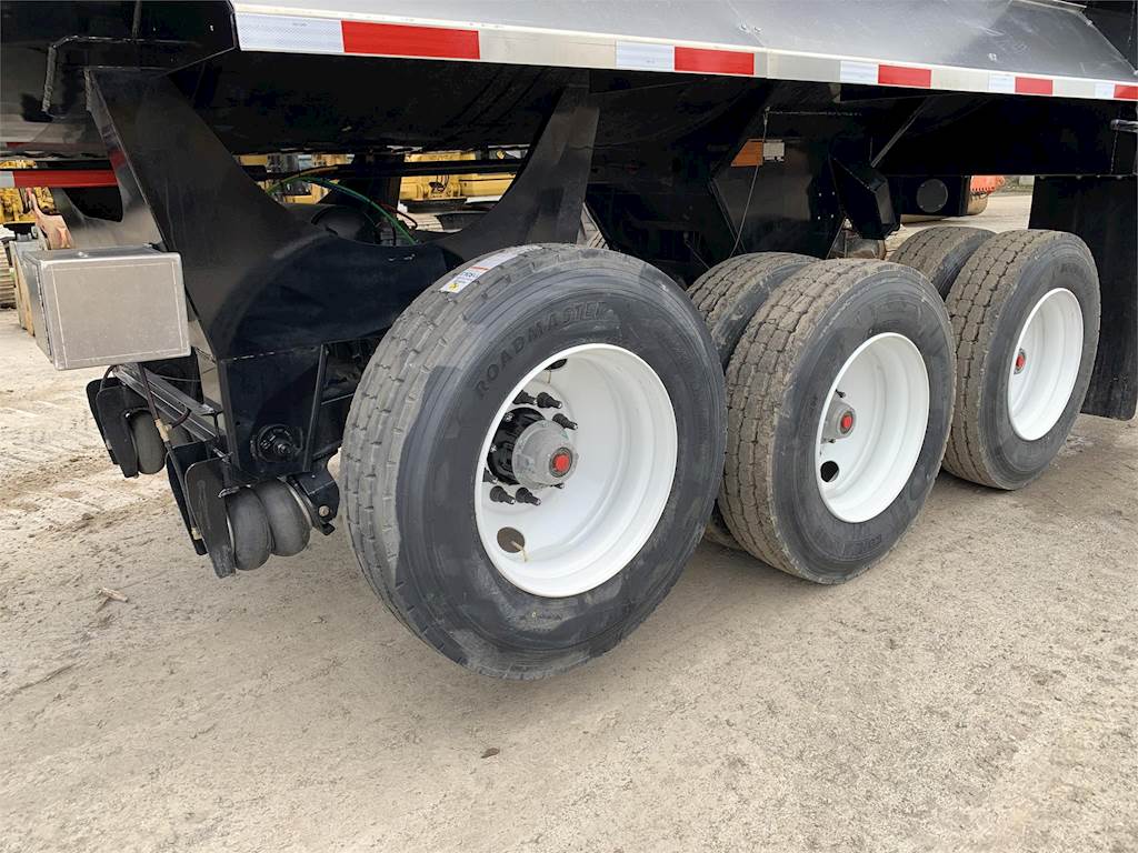 2025 Cross Country 383DT End Dump Trailer