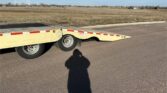 2006 Landoll 930-A Flatbed Trailer Traveling Axle Trailer Hydraulic Beaver Tail