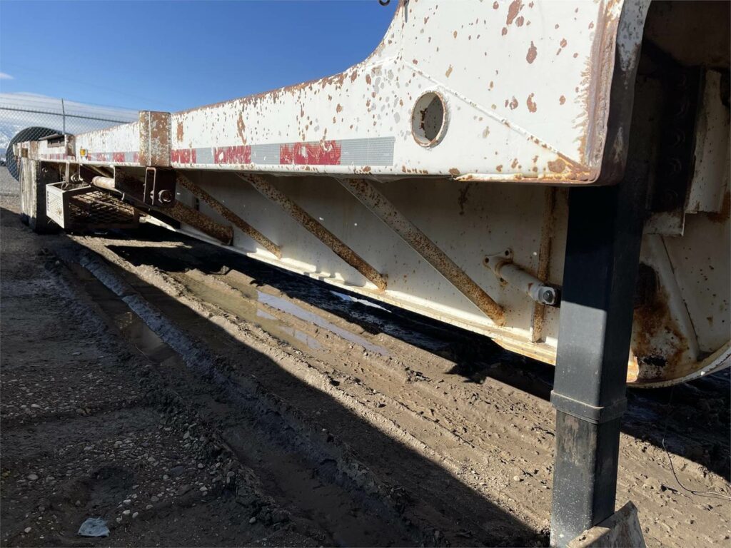 1967 Lufkin Steel Flatbed Trailer – Spring, Fixed Axle