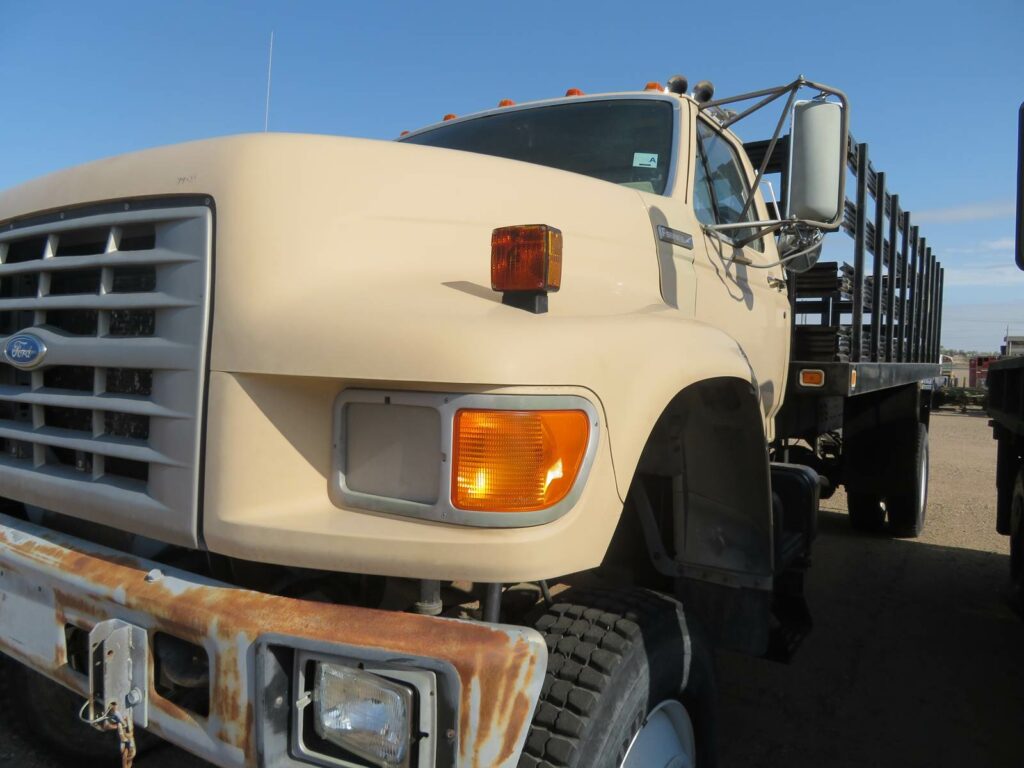 1995 Ford Flatbed Truck