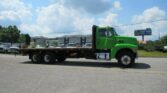 2007 Sterling L9500 Tandem Axle 26 ft Flatbed Truck – 385HP, Manual