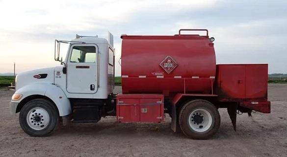 2008 Peterbilt 335 Single Axle Fuel & Lube Truck