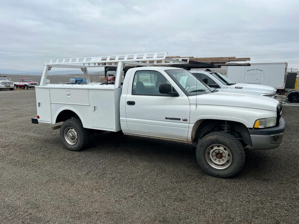 2000 Dodge Ram 2500 Mechanic / Service Truck