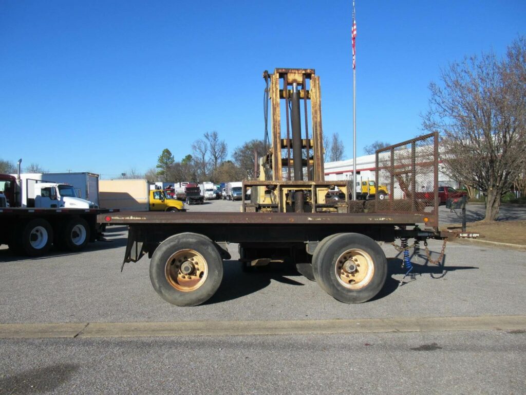 1999 RUCO Tandem Axle Steel Pup Trailer