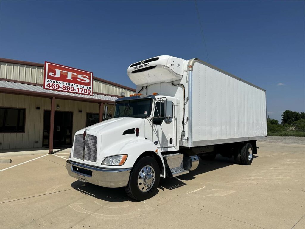 2018 Kenworth T370 24 ft Refrigerated Truck – 330HP, 6 Speed Allison Rds Automatic, Thermo King