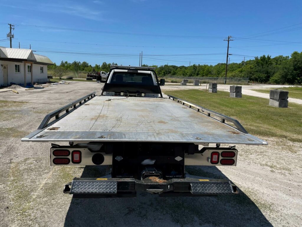 2022 Dodge Ram 5500HD 19′ Rollback Tow Truck