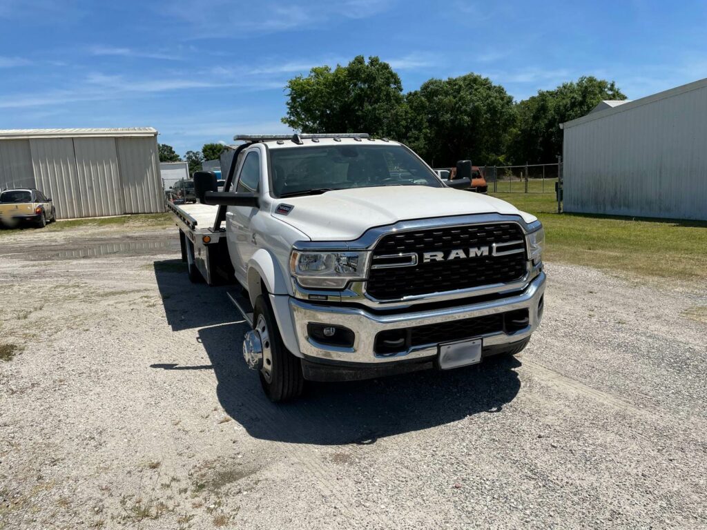 2022 Dodge Ram 5500HD 19′ Rollback Tow Truck