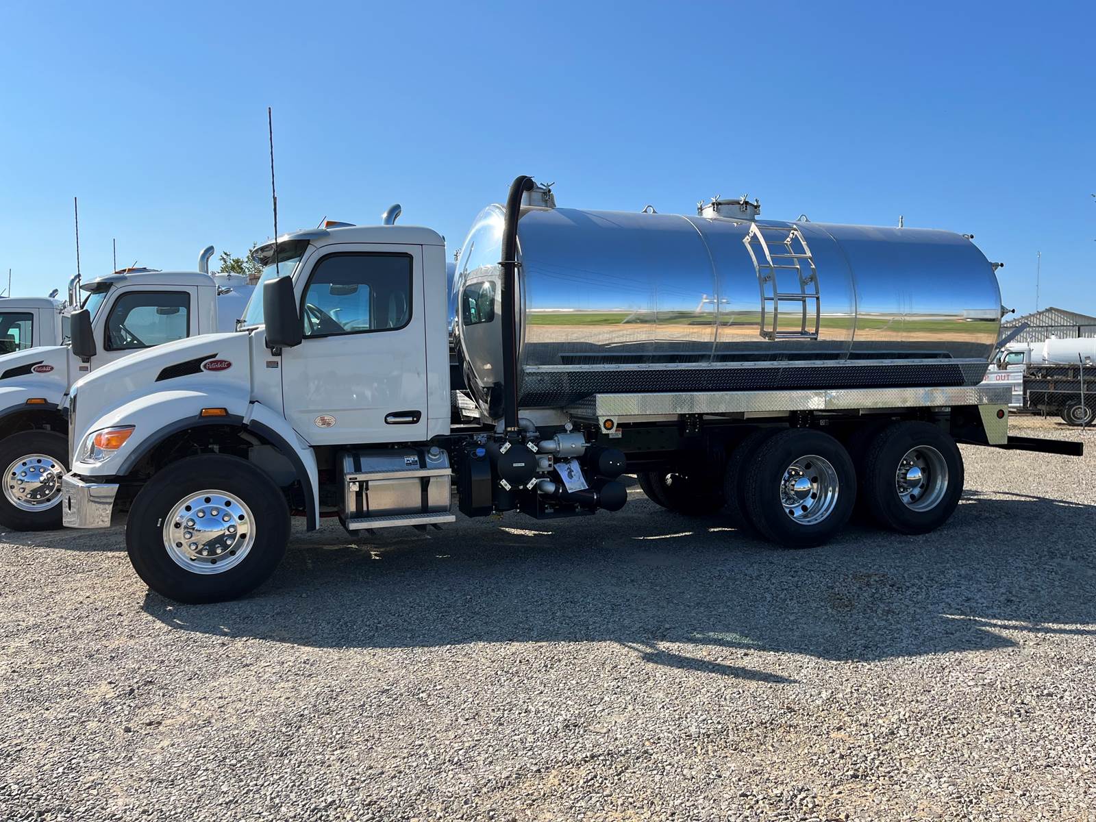 2024 Peterbilt 548 Sewer / Septic Truck IronVac 4200 Gallon Polished