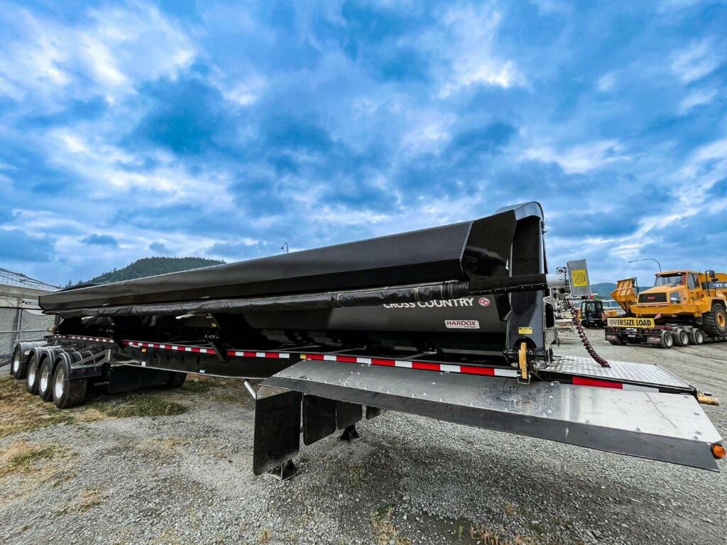 2025 Cross Country Quad Axle Side Dump Trailer – Air Ride