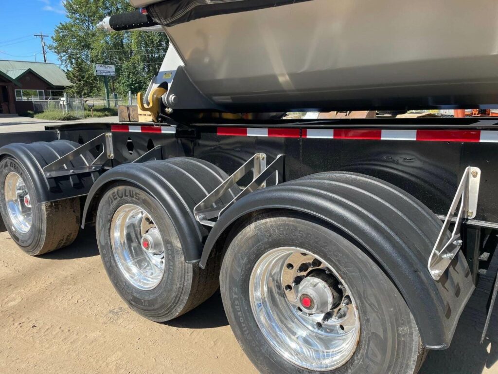 2025 Cross Country 463SDX NEXT GEN Side Dump Trailer