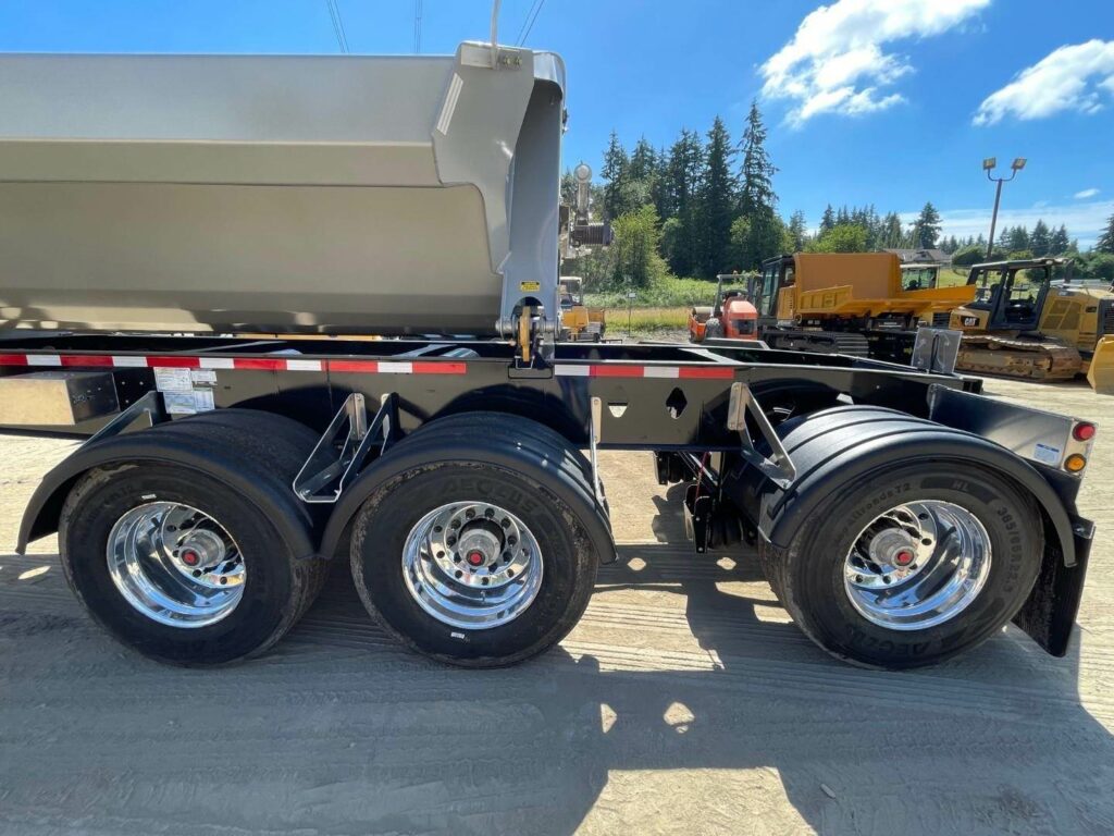 2025 Cross Country 463SDX NEXT GEN Side Dump Trailer