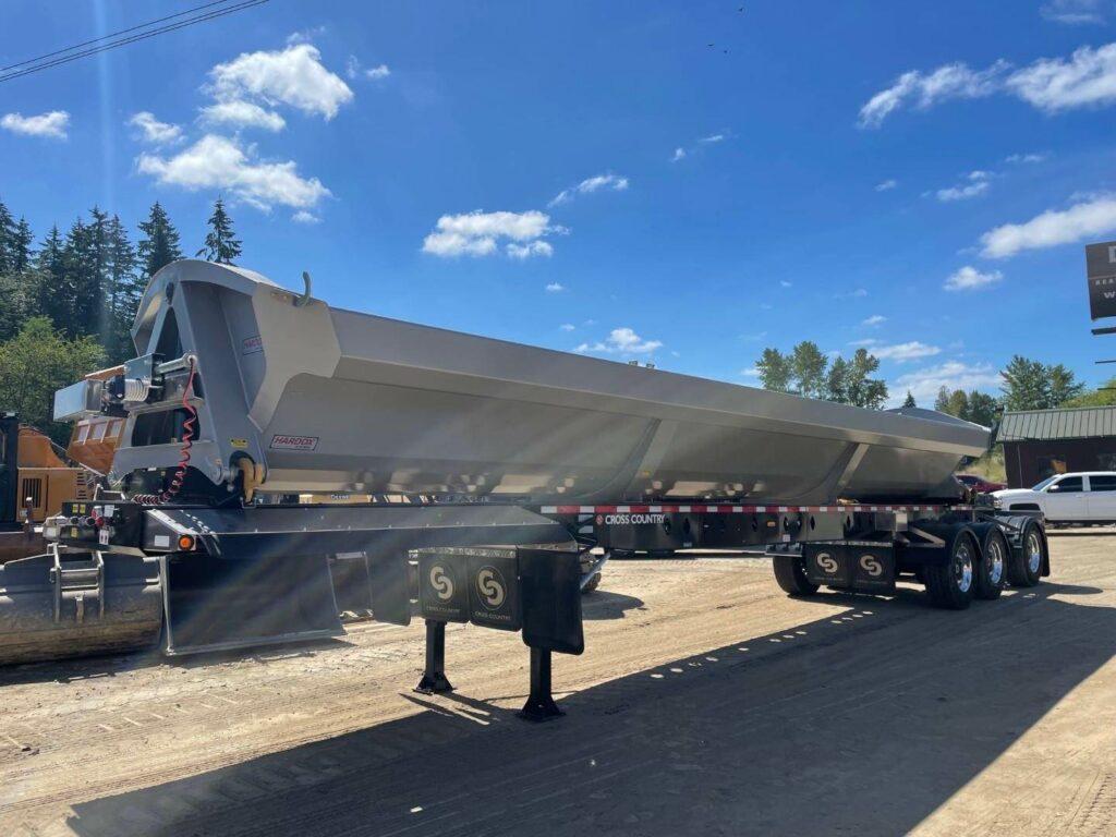 2025 Cross Country 463SDX NEXT GENERATION 3 AXLE Side Dump Trailer