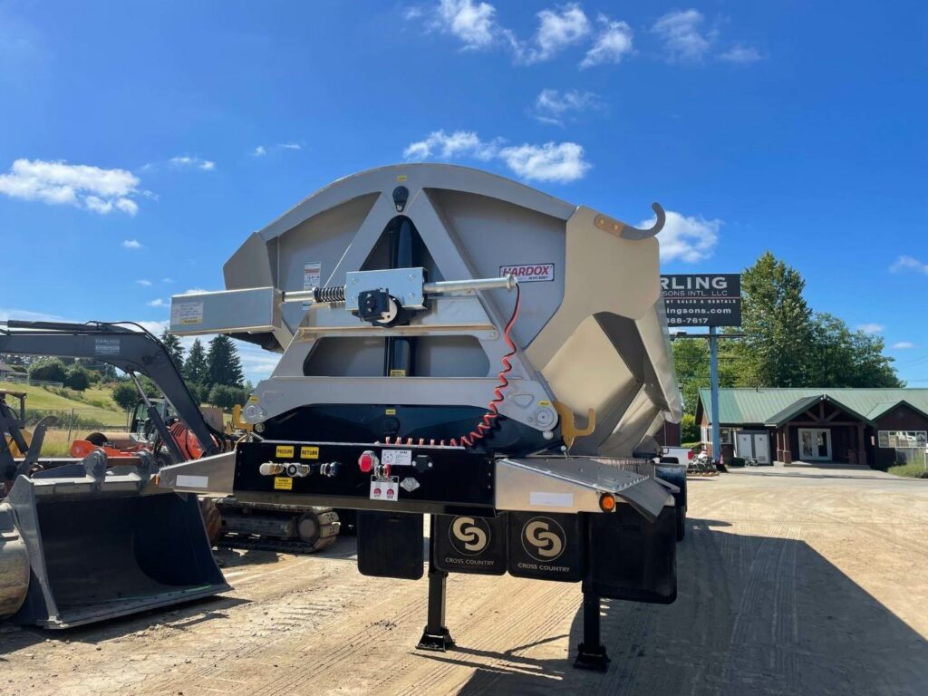 2025 Cross Country 463SDX NEXT GENERATION 3 AXLE Side Dump Trailer