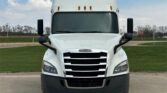 2021 Freightliner Cascadia 126 Sleeper Semi Truck – 72″ Raised Roof Sleeper, Detroit 455HP, 12 Speed Dt12 Amt