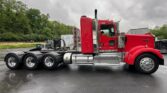 2013 Kenworth Sleeper Semi Truck