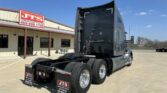 2019 Kenworth T680 Sleeper Semi Truck – 76″ Raised Roof Sleeper, Paccar 485HP, 13 Speed Manual