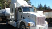 2000 Peterbilt 377 RV Hauler  GVWR of 40,000 LBS