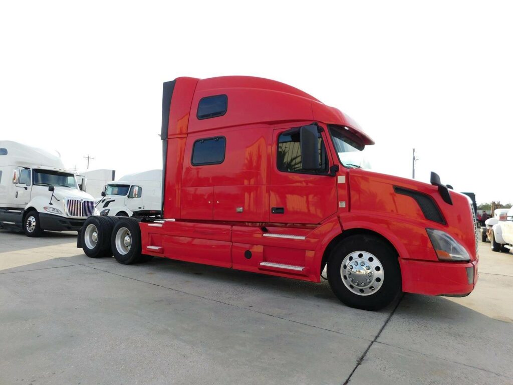 2016 Volvo VNL64T780 Sleeper Semi Truck – D13 425HP, Amt