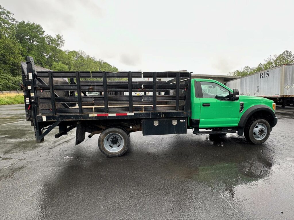 2017 Ford F-450 XL Stake Bed Truck