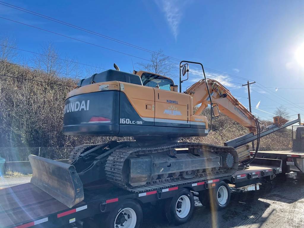 2025 Cross Country 303ATAR Tag Trailer