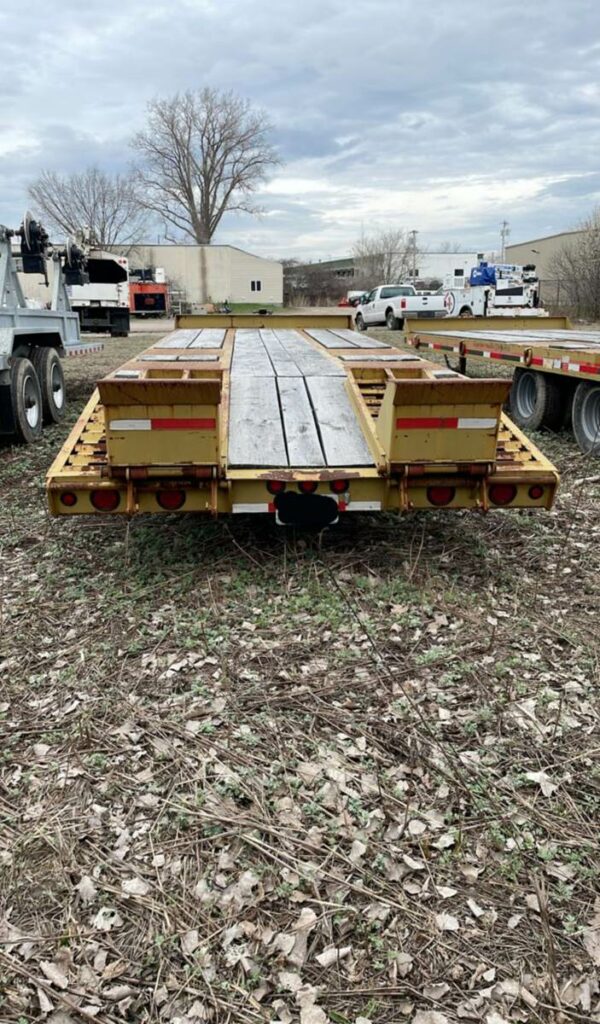 2013 Interstate 24DT Tag Trailer