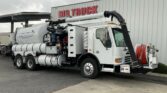 2011 American LaFrance Condor Tandem Axle Vacuum Truck – Cummins, 320HP, Automatic