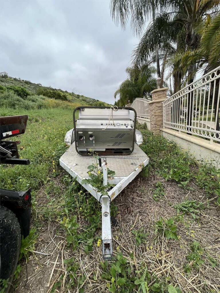 1999 Hydro Tek HT60DJV Water Tank Trailer