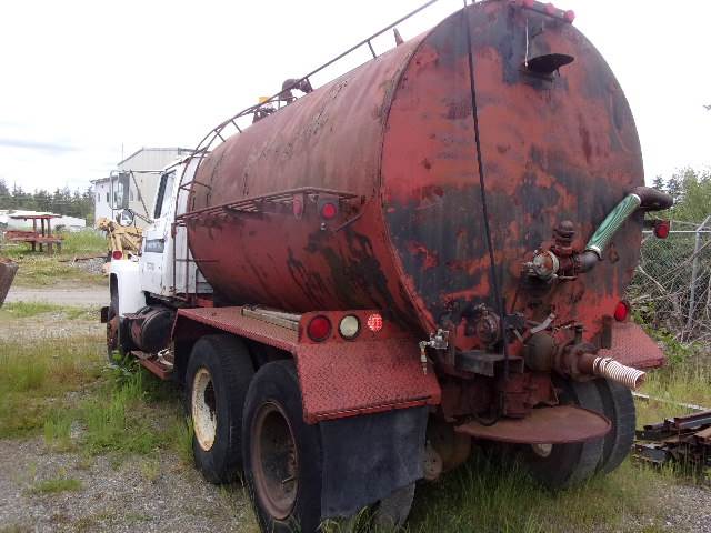 1974 Ford 9000 Water Truck