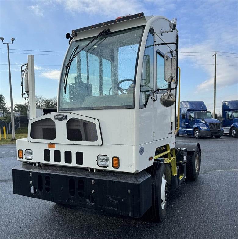 2019 Autocar XSpotter Yard Spotter Truck – Cummins, 185HP, Automatic