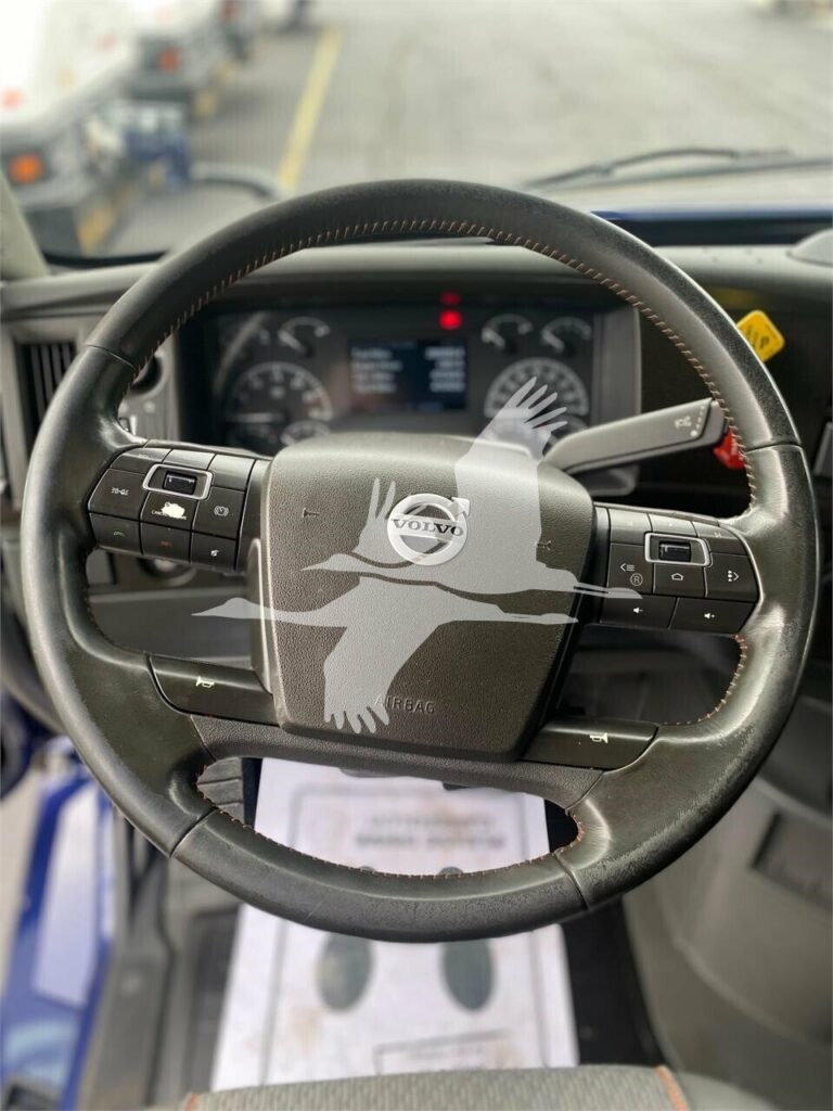 2020 Volvo