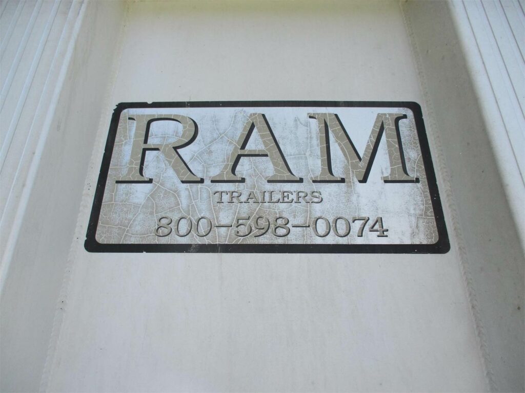 2001 RAM 39 FT FRAMELESS ALUMINUM END DUMP