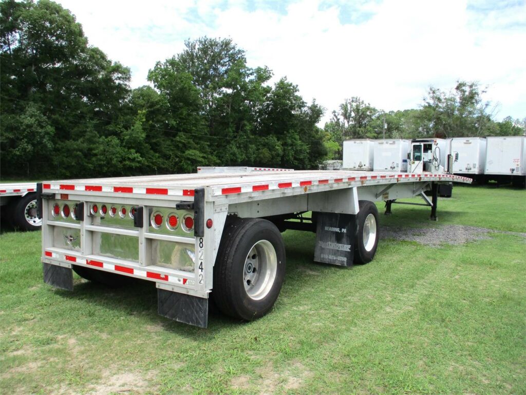 2012 Reitnouer 48X102 ALUMINUM FLATBED SPREAD AXLE AIR RIDE