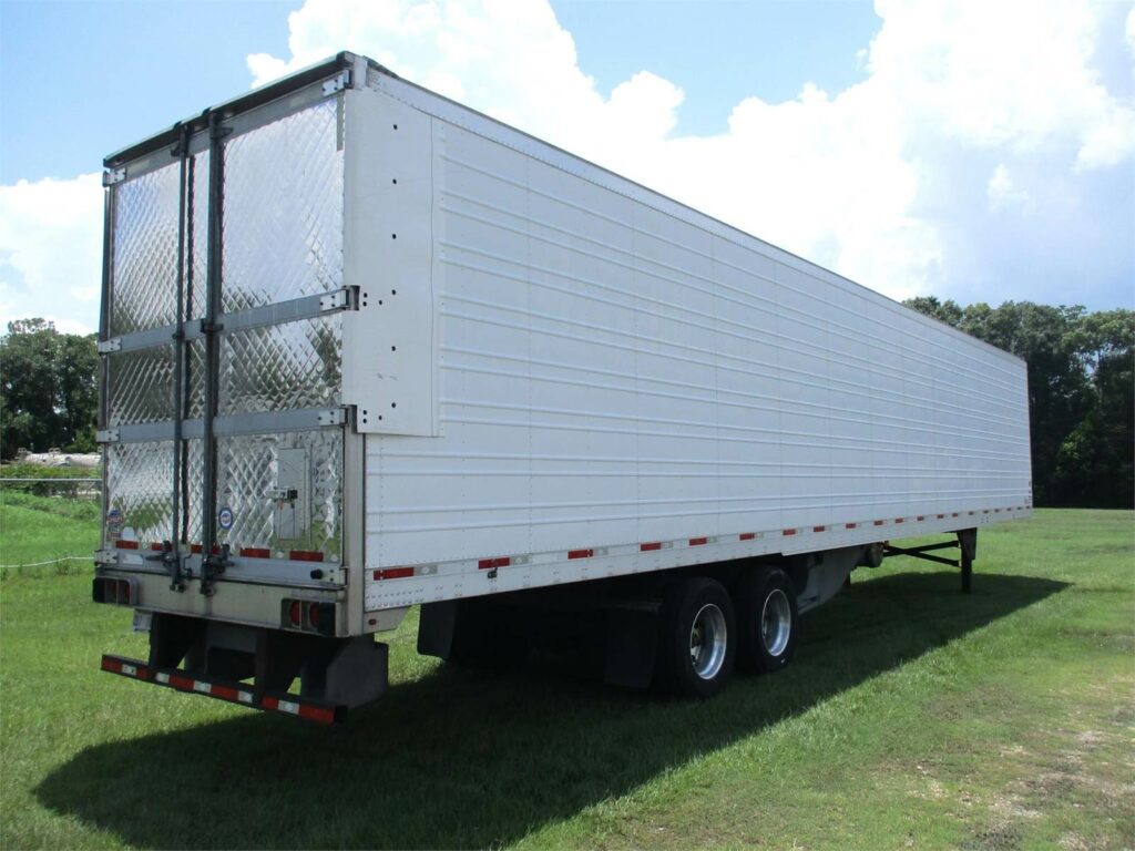 2015 UTILITY 53 FT REEFER CARRIER 7300 X4 WITH 12,544 HOURS