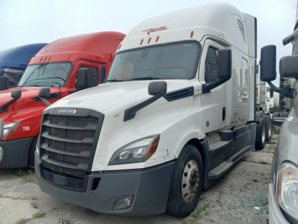 2018 Freightliner Cascadia #1878