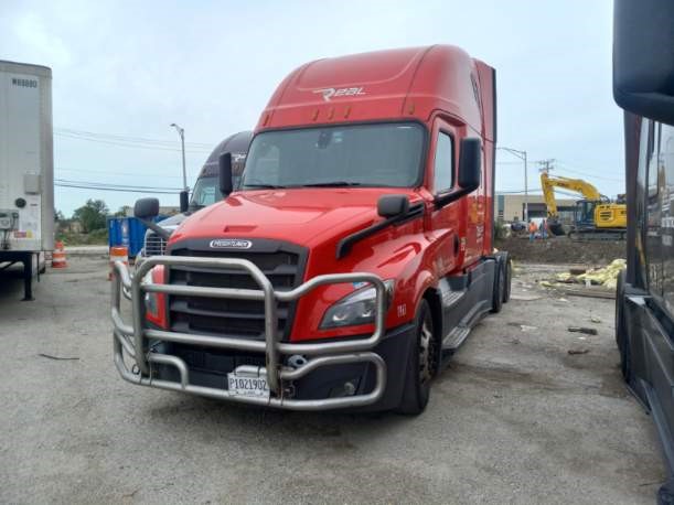 2019 Freightliner Cascadia #1961