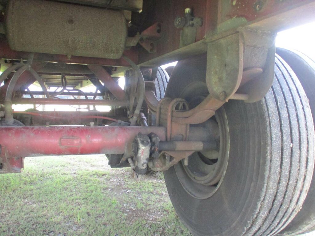 1997 Wilson 48X96 FLATBED WITH STEEL FLOOR SPRING SUSPENSION