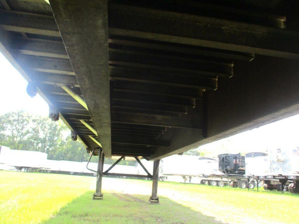 1997 Wilson 48X96 FLATBED WITH STEEL FLOOR SPRING SUSPENSION