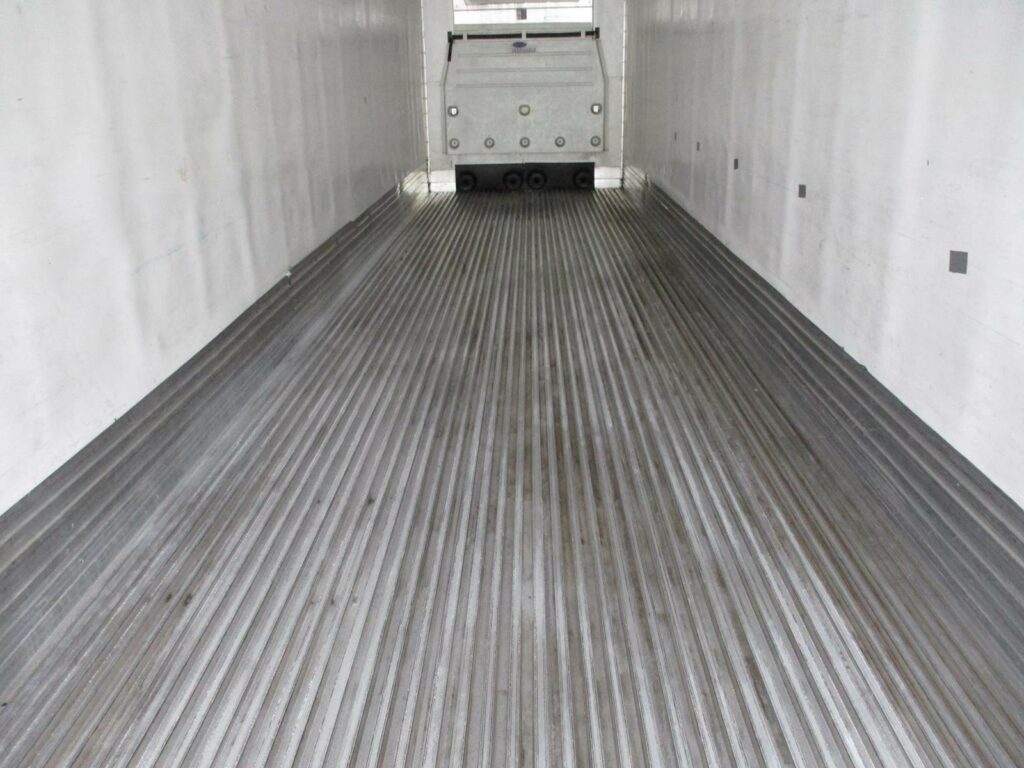 2012 UTILITY 53 FT REEFER CARRIER 2500A WITH 22,227 HOURS