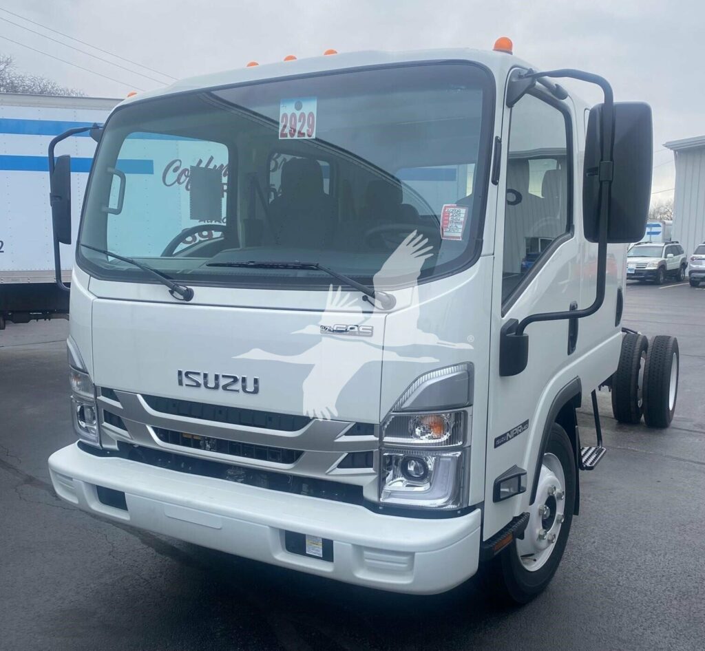 2025 Isuzu NPR HD