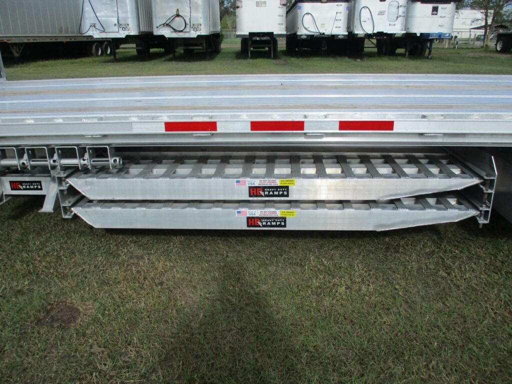 2023 Benson 53 FT HD RAMP KIT, 17.5 RIMS WITH REAR SLIDING AXL