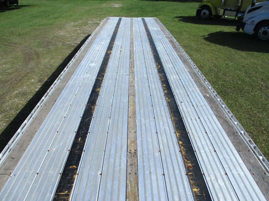 2020 Doonan 53X102 TRI AXLE DROP DECK WITH HD RAMP KIT