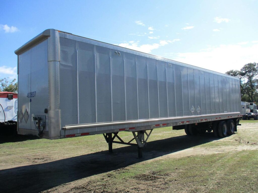 2015 Wabash 48X102 WITH 3000 POUND LIFTGATE